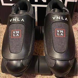 men or women VNLA speed skates